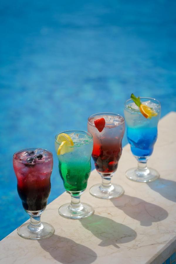 Moevenpick Hotel City Star Jeddah Exterior photo Non-alcoholic drinks